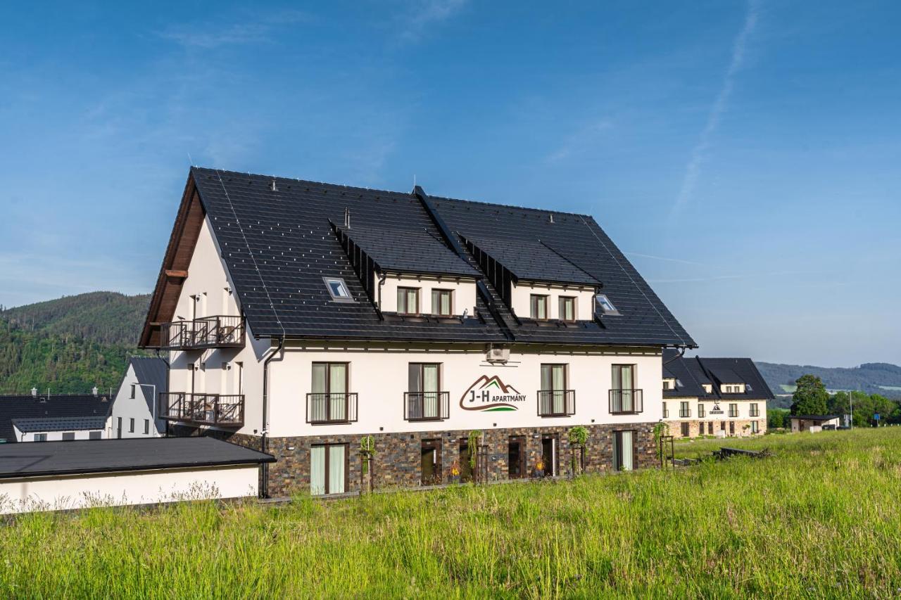 J-H APARTMÁNY SKIRESORT Buková Hora - Orlické hory Červená Voda Esterno foto