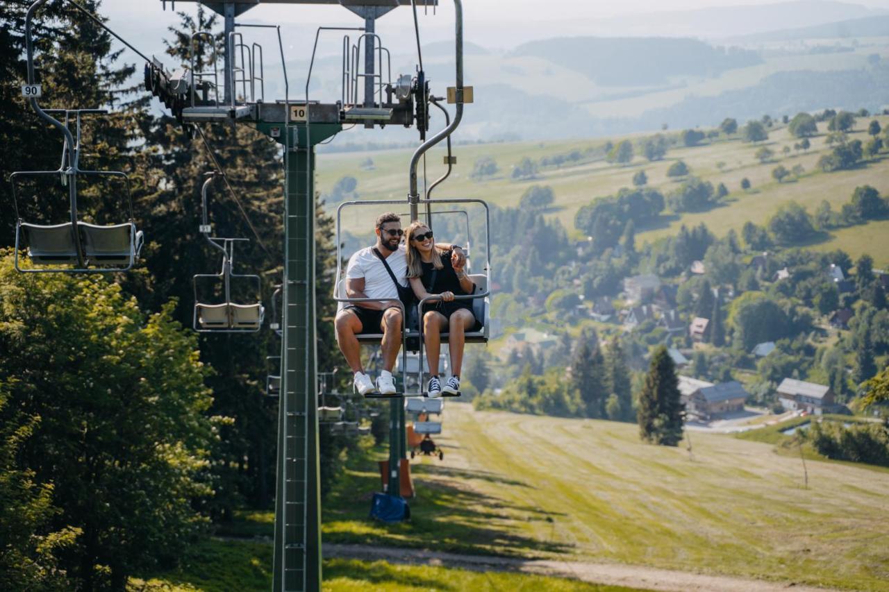 J-H APARTMÁNY SKIRESORT Buková Hora - Orlické hory Červená Voda Esterno foto