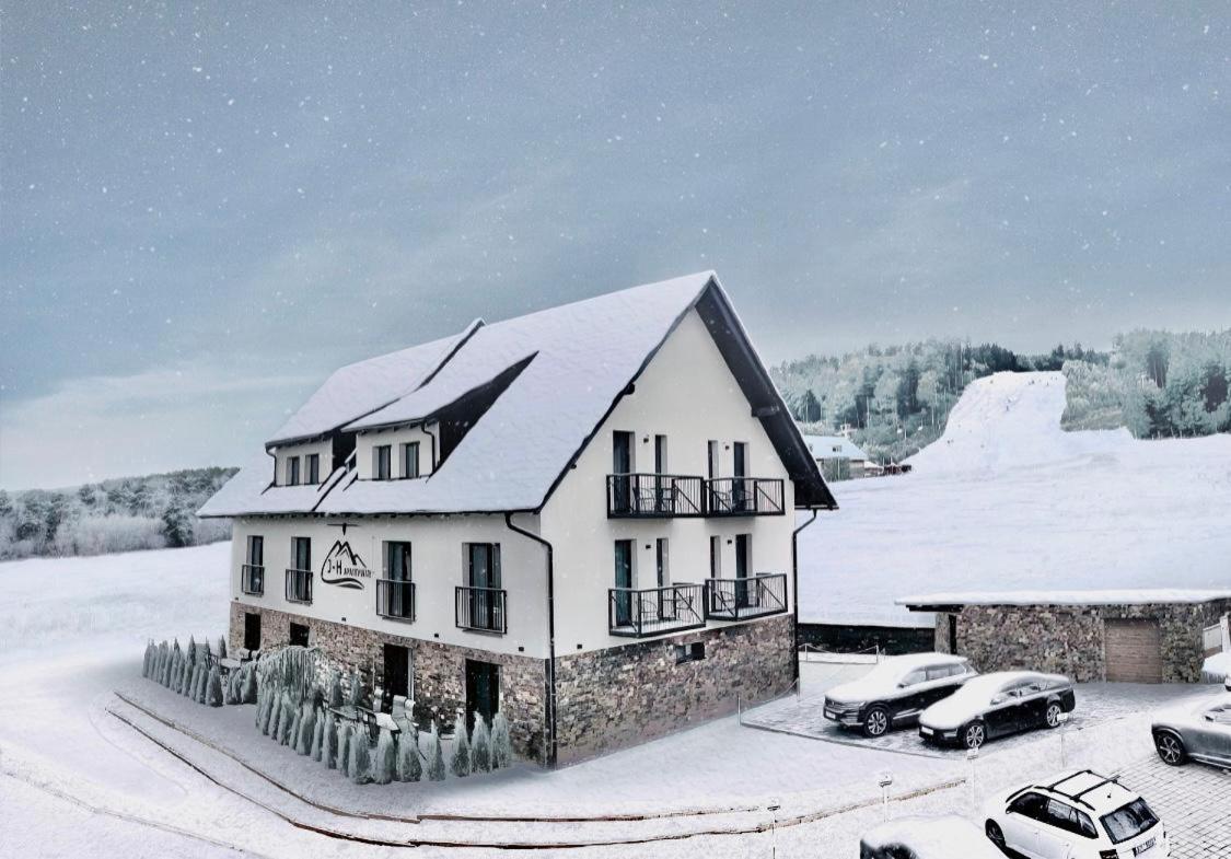 J-H APARTMÁNY SKIRESORT Buková Hora - Orlické hory Červená Voda Esterno foto
