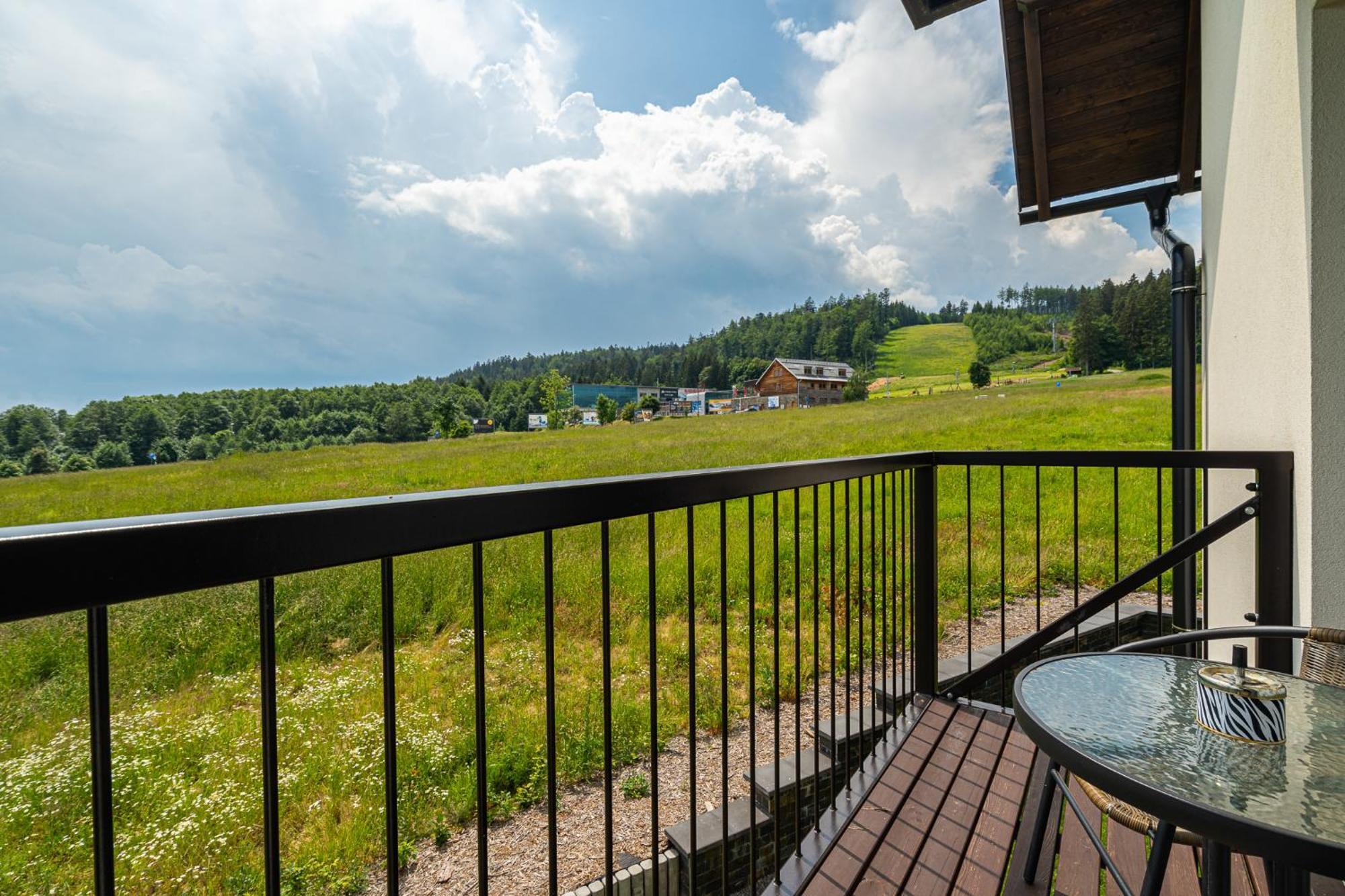 J-H APARTMÁNY SKIRESORT Buková Hora - Orlické hory Červená Voda Esterno foto